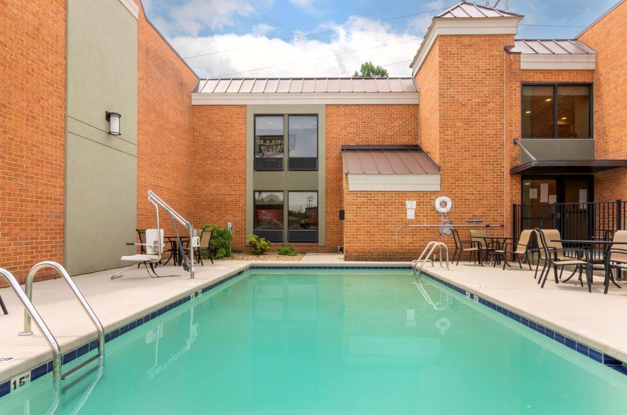 Best Western North Roanoke Troutville Exteriér fotografie