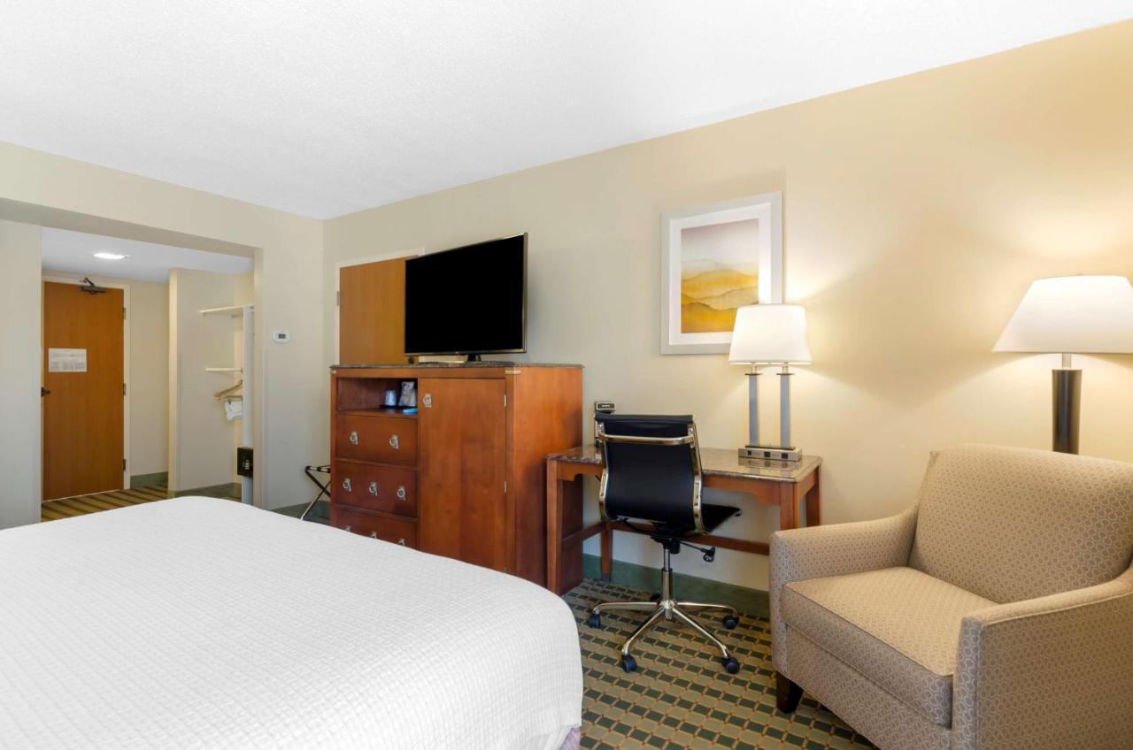 Best Western North Roanoke Troutville Exteriér fotografie